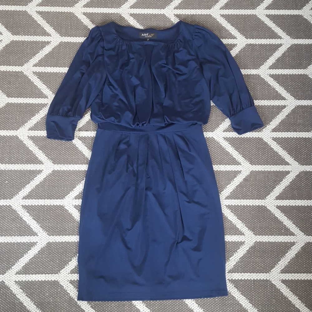 Navy keyhole dress